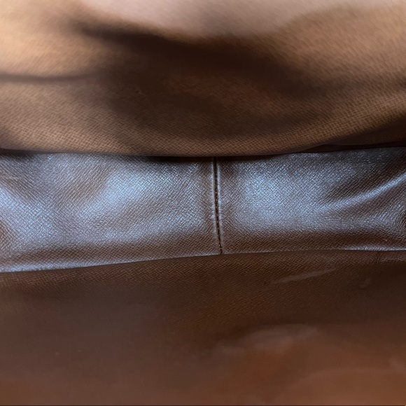 ‼️SOLD‼️❤️✨AUTHENTIC✨❤️ Authentic Louis Vuitton Saint Cloud GM - Picture 9 of 17